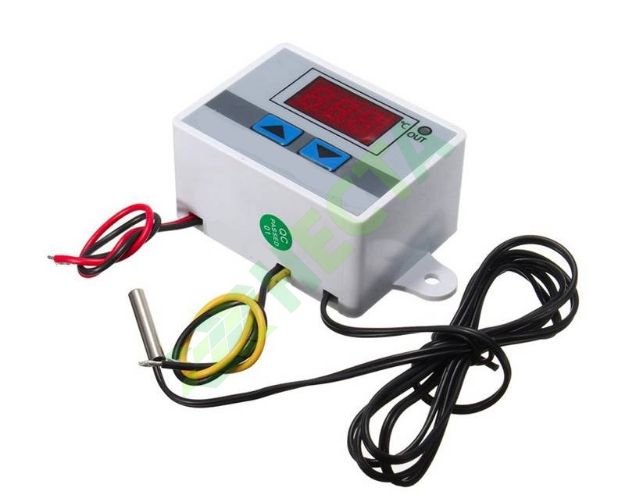 termostat difital cu senzor temperatura 1500W pentru control ventilatoare